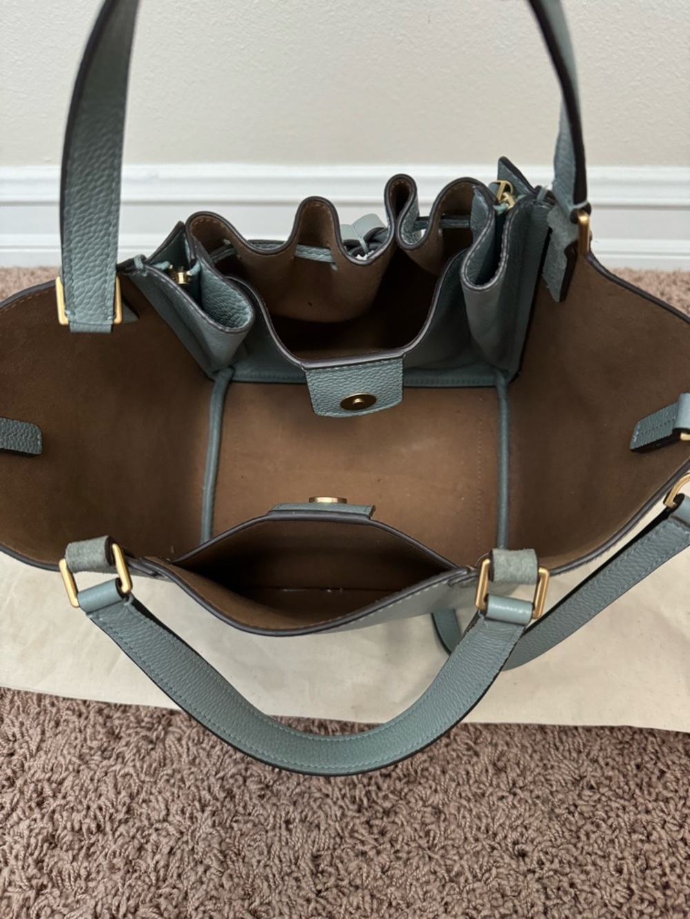 Tory Burch McGraw Dragonfly Drawstring Bucket Bag - Picture 5 of 9